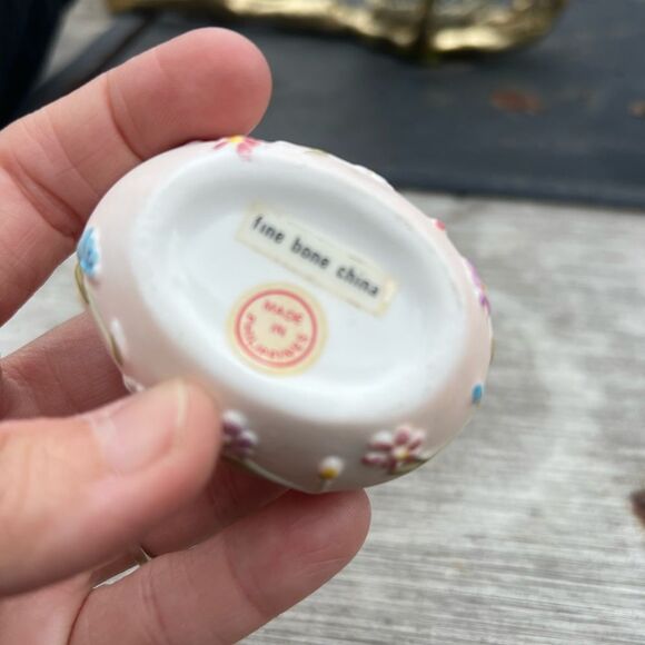 Fine Bone China Pink Easter Egg Shaped Floral Trinket Box-Philippines set of 2 - Picture 4 of 6